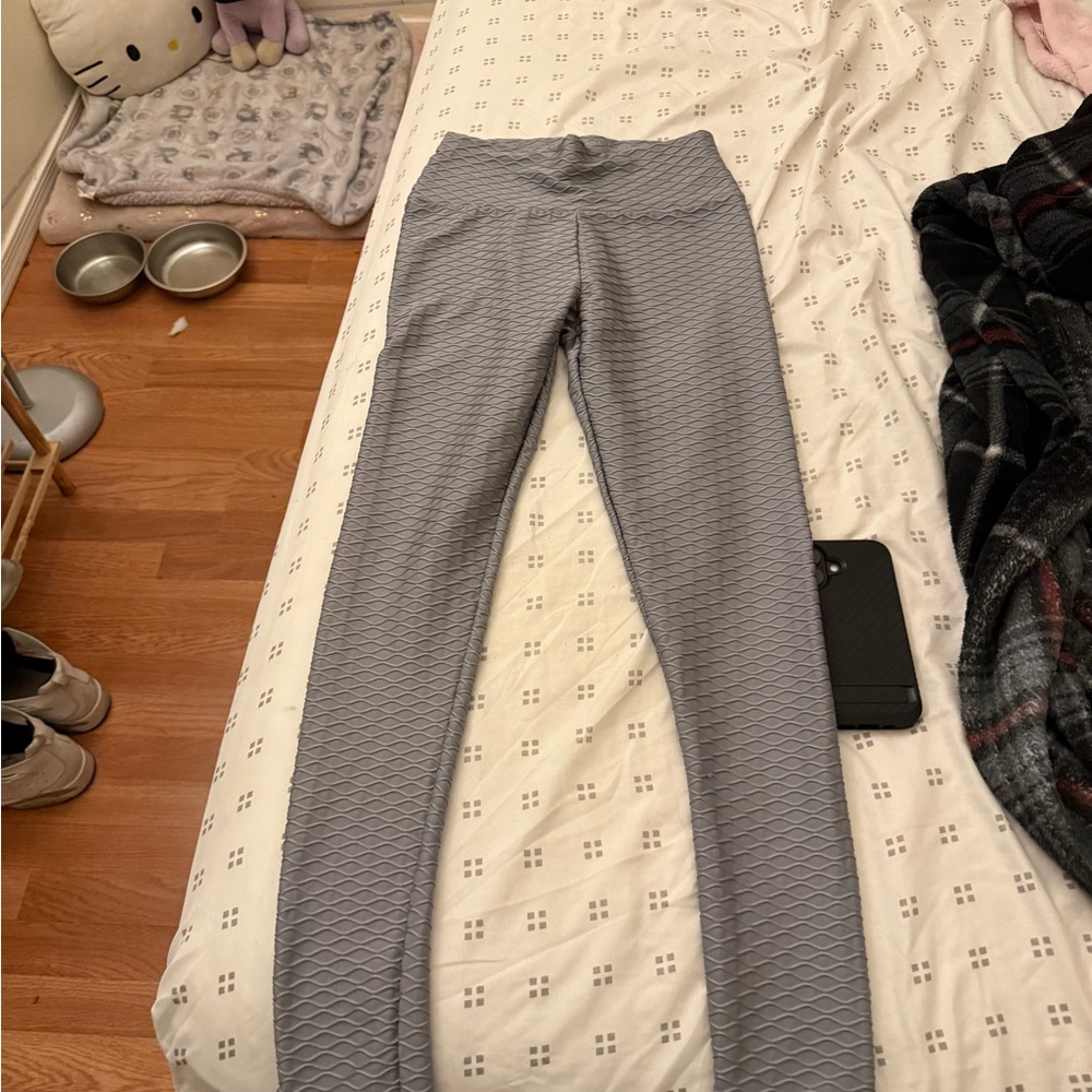 Gray Textured Leggings